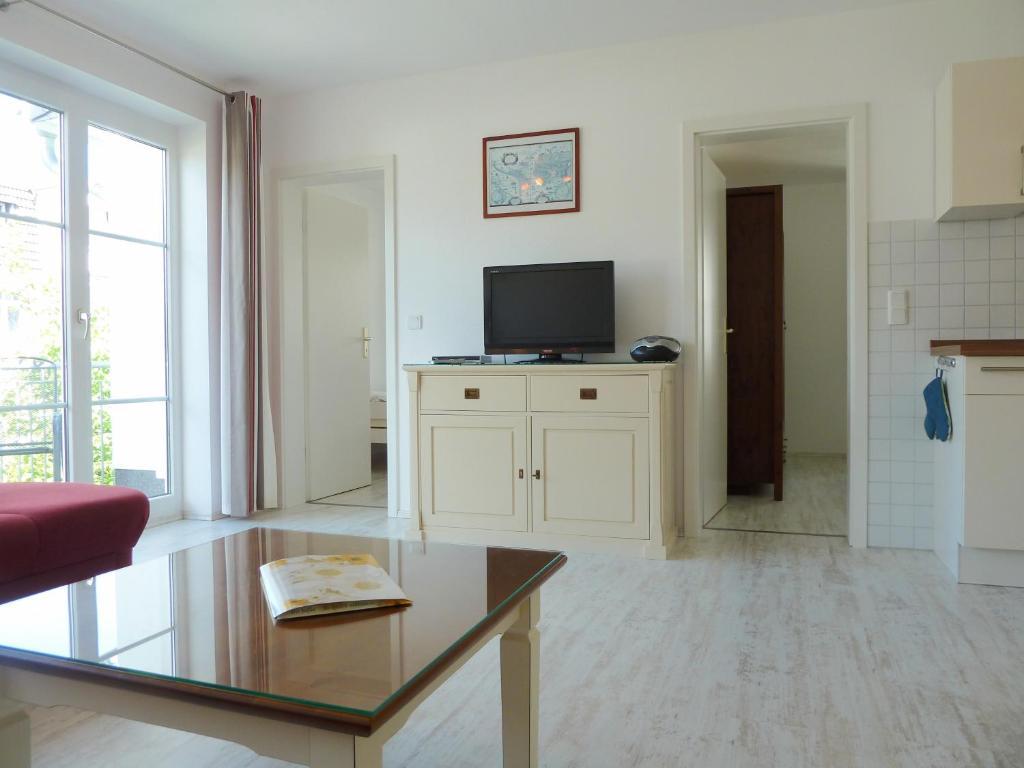 Strandhotel Villa Louisa & Appartementhaeuser Villa Josephine Und Villa Christine 줄리우스루 객실 사진