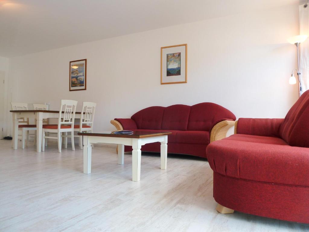Strandhotel Villa Louisa & Appartementhaeuser Villa Josephine Und Villa Christine 줄리우스루 외부 사진